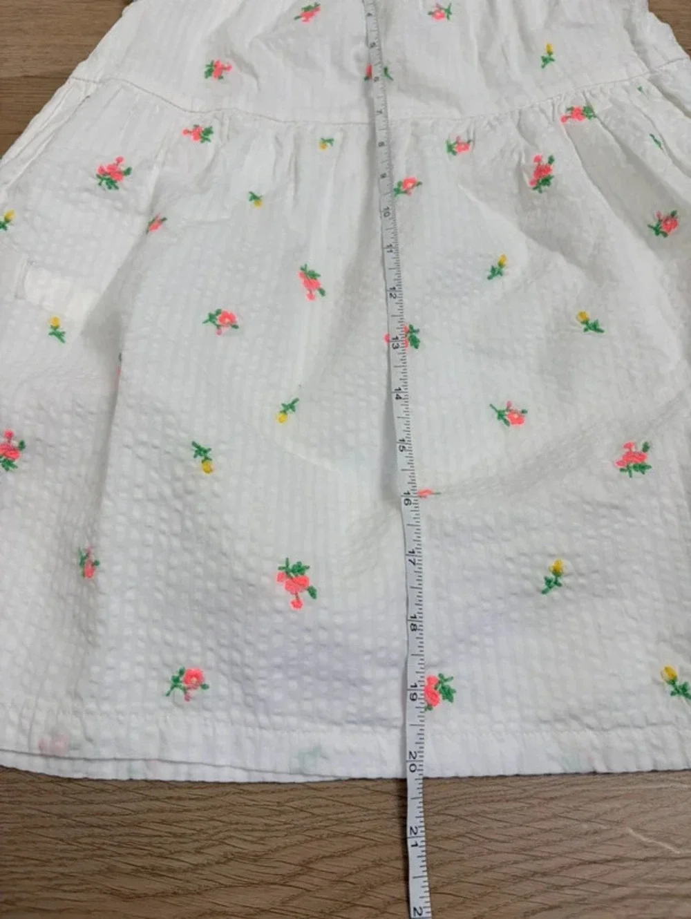 Baby Gap Girls White Floral Embroidered Dress Size 5 Years